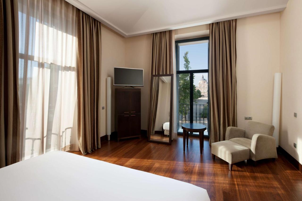 เอ็นเอช คอลเล็คชั่น ปาลาซิโอ เดอ อรันจูเอซ Hotel อารันเควซ ภายนอก รูปภาพ